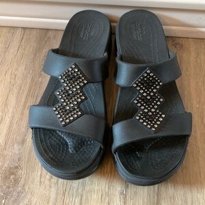 Women Croc Sandal